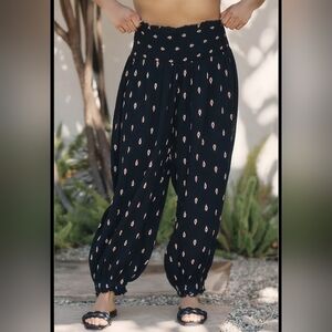 Anthropologie pants sirwal Smocked Gauze Black pattern design cotton